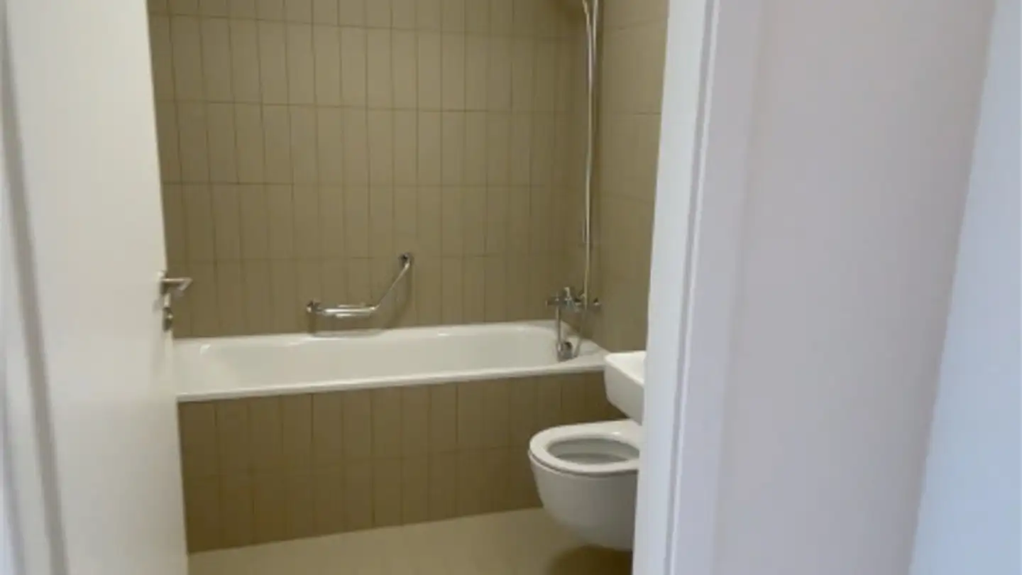 Apartment for rent - Allée de la Petite Prairie, 1260 Nyon - Photo 2