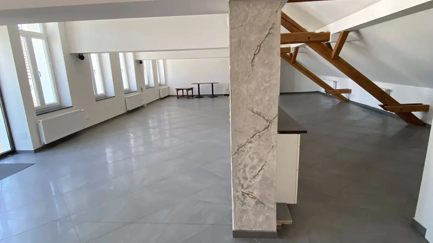 Commercial à louer - Am Tych 38, 4665 Oftringen - Photo 2