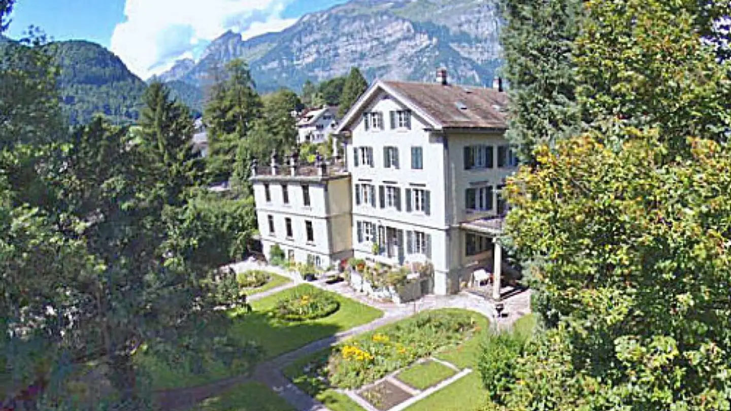 Appartement à louer - Obere Allmeind 3, 8755 Ennenda