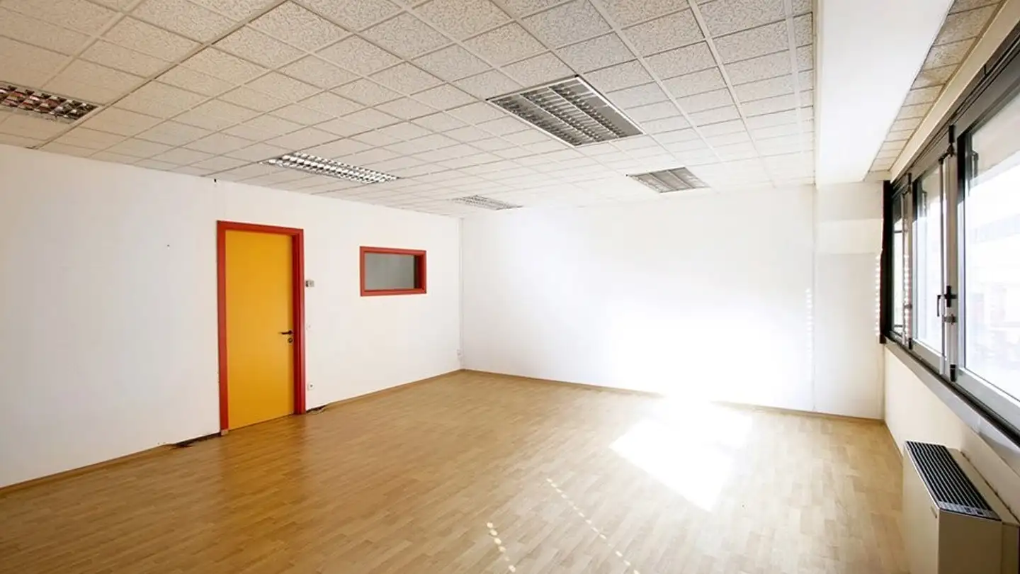 Spazio ufficio in affitto - Via Industria 3, 6814 Lamone - Photo 3