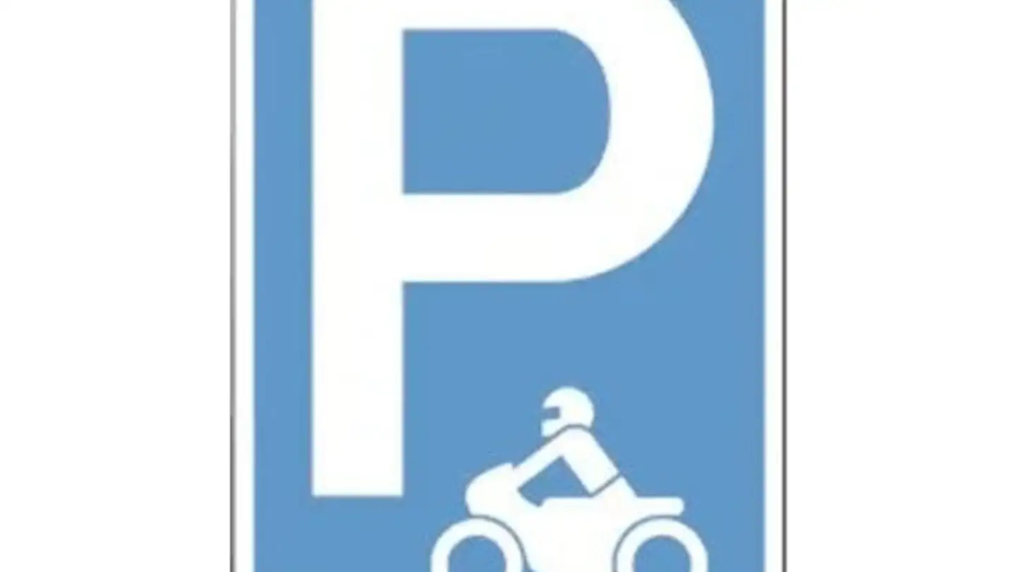 Indoor motorbike parking space for rent - Rue Du Dévin 2, 1800 Vevey