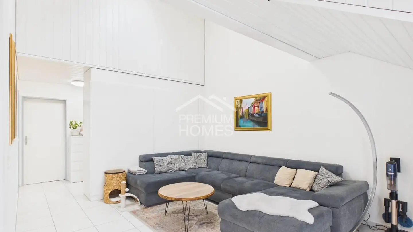 Dachgeschosswohnung kaufen - 4665 Oftringen