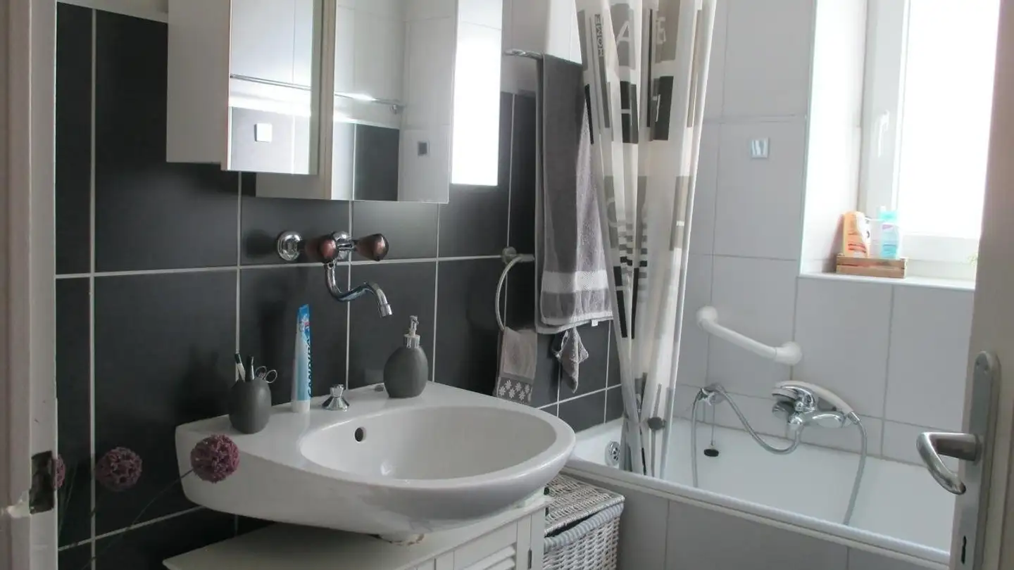 Appartamento in affitto - Grande Rue 44, 2316 Les Ponts-de-Martel - Foto 2