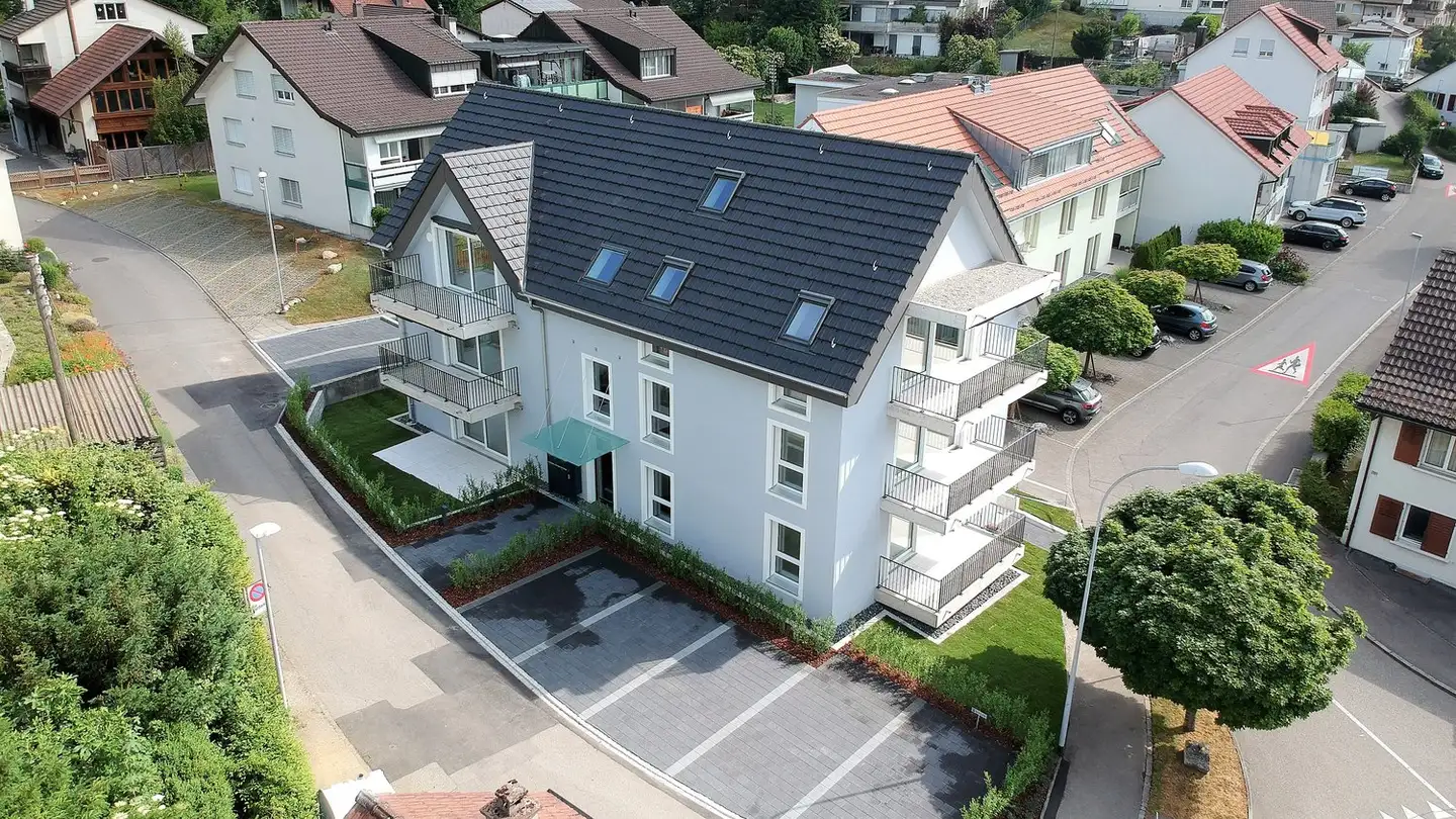 Place de parking extérieure à louer - Bachweg 2, 4612 Wangen b. Olten