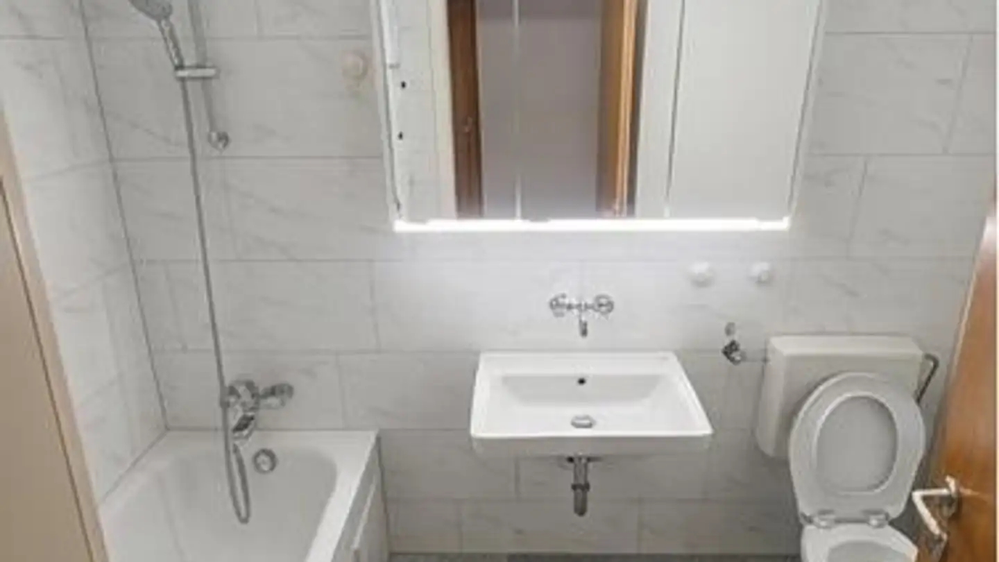 Wohnung mieten - Dornacherstrasse, 4053 Basel - Foto 3