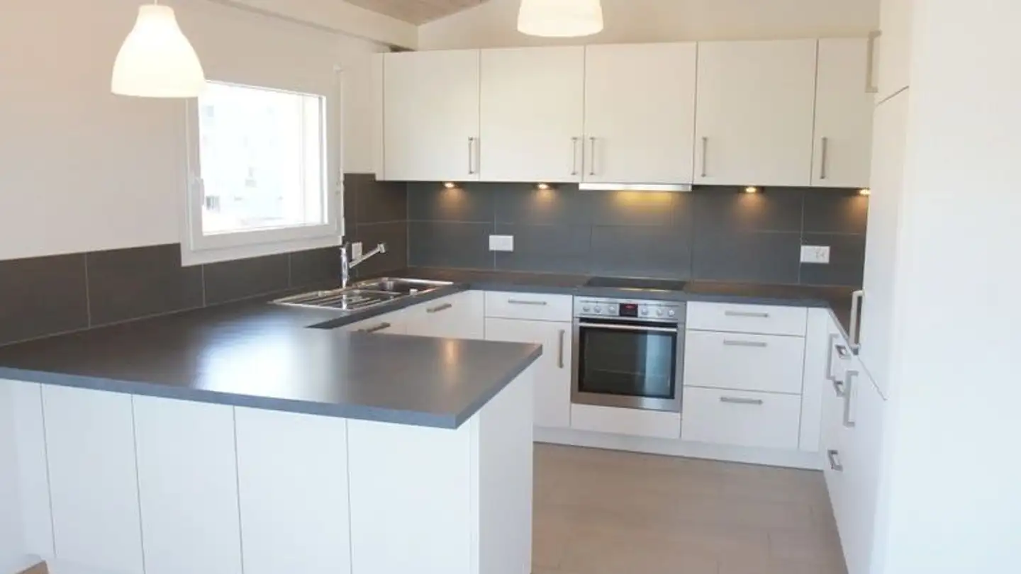 Apartment for rent - Route Bas-Des-Esserts 8, 1774 Cousset - Photo 2