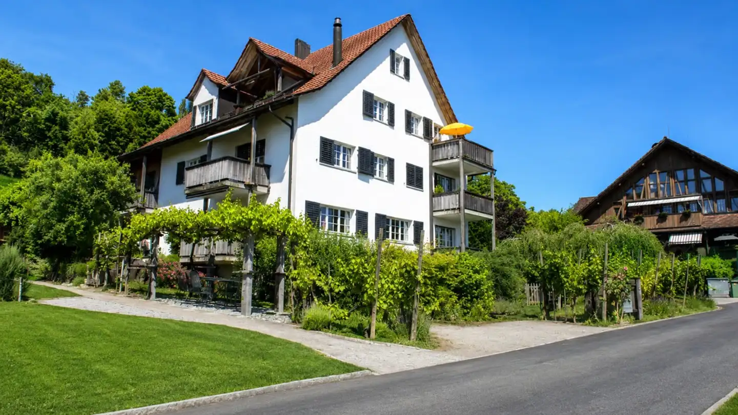 Appartamento in affitto - Grütstrasse 15, 8707 Uetikon am See