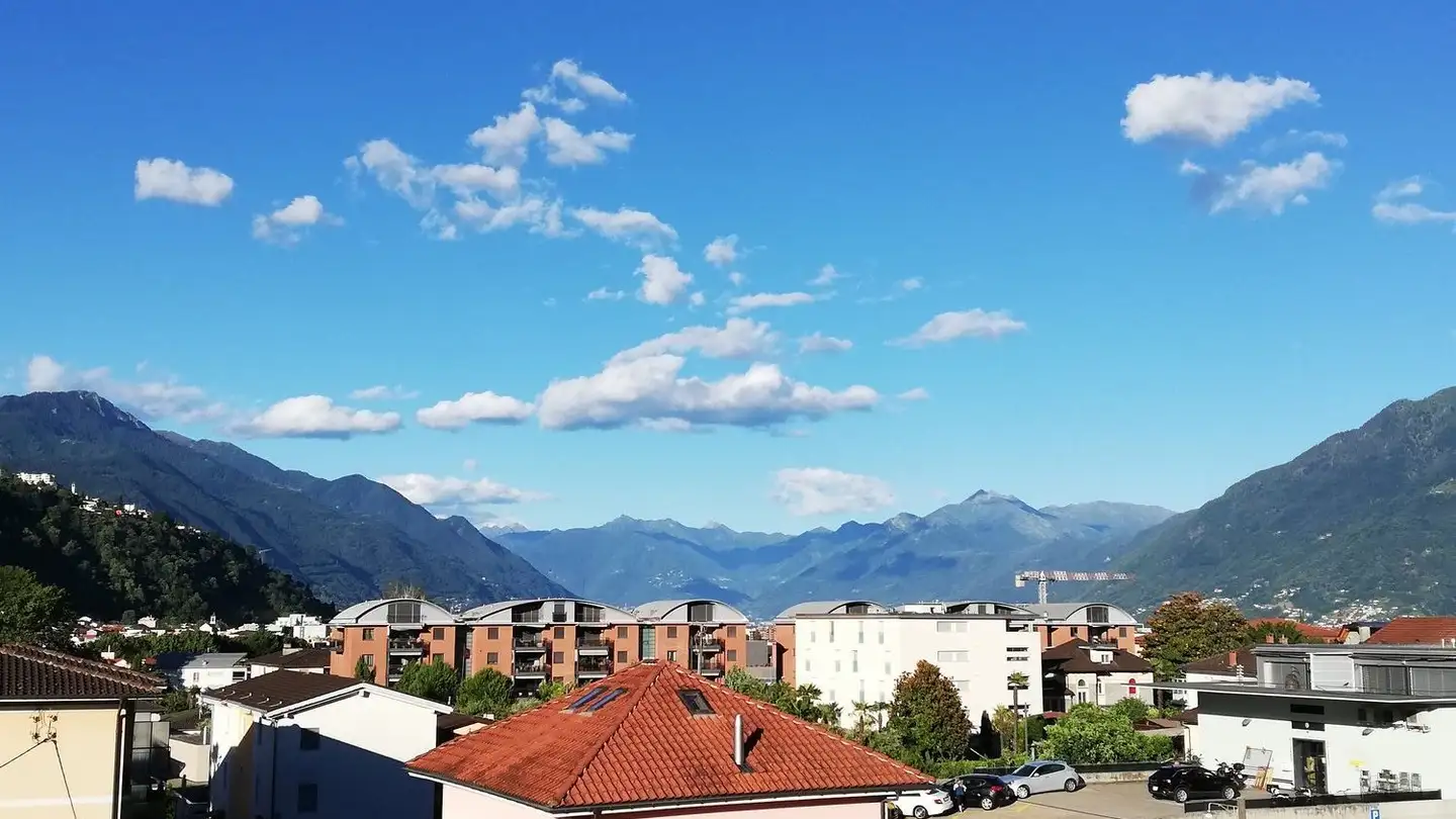 Appartement à louer - Via La Parè 7, 6616 Losone