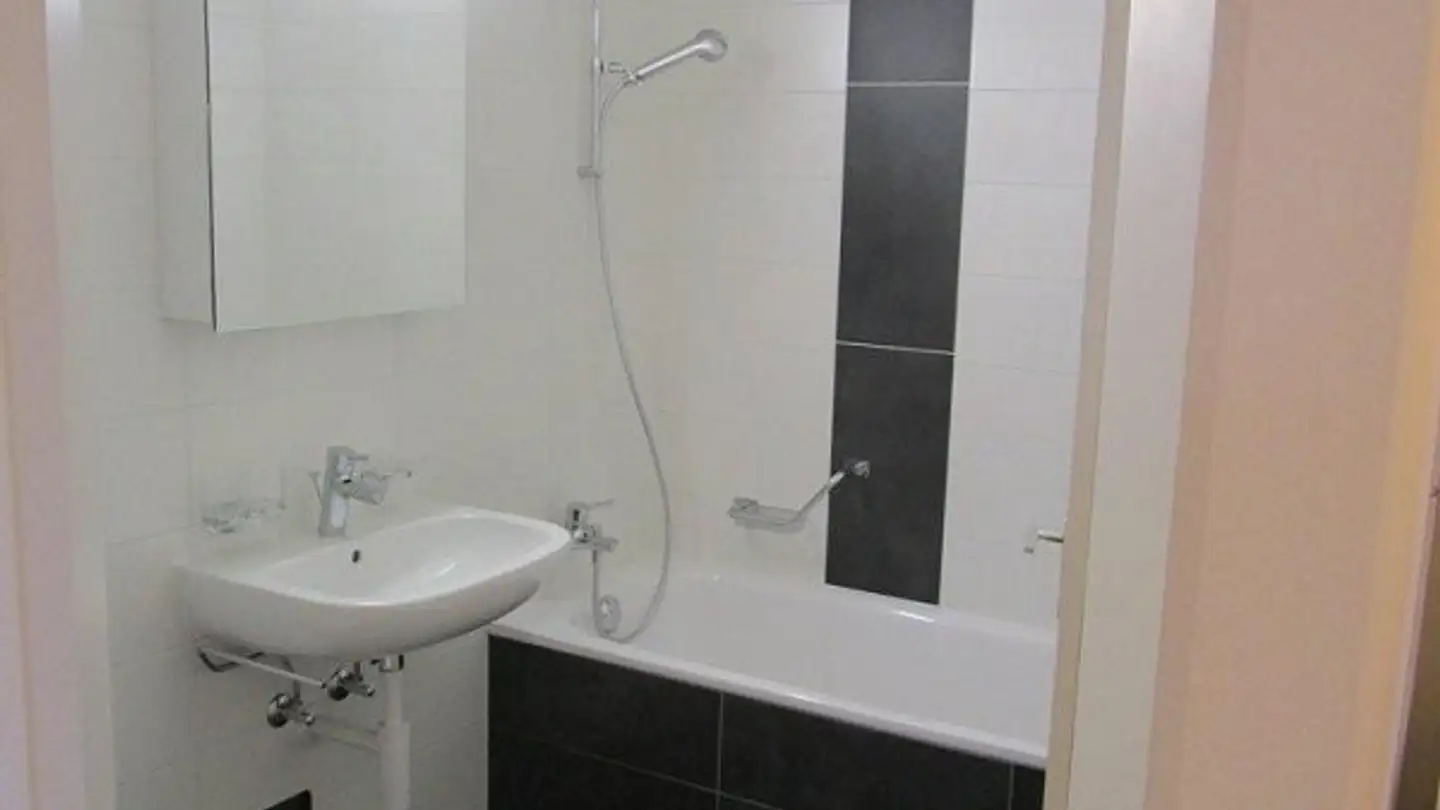 Appartement à louer - Rue De La Villette 36, 1400 Yverdon-les-Bains - Photo 3