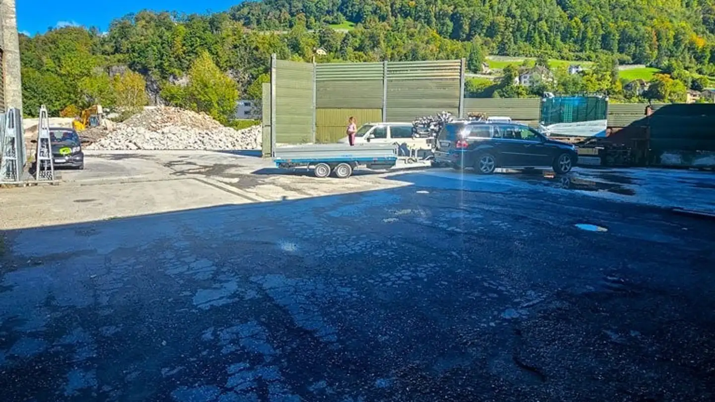 Spazio di archiviazione in affitto - Molliserstrasse 1, 8752 Näfels - Photo 3