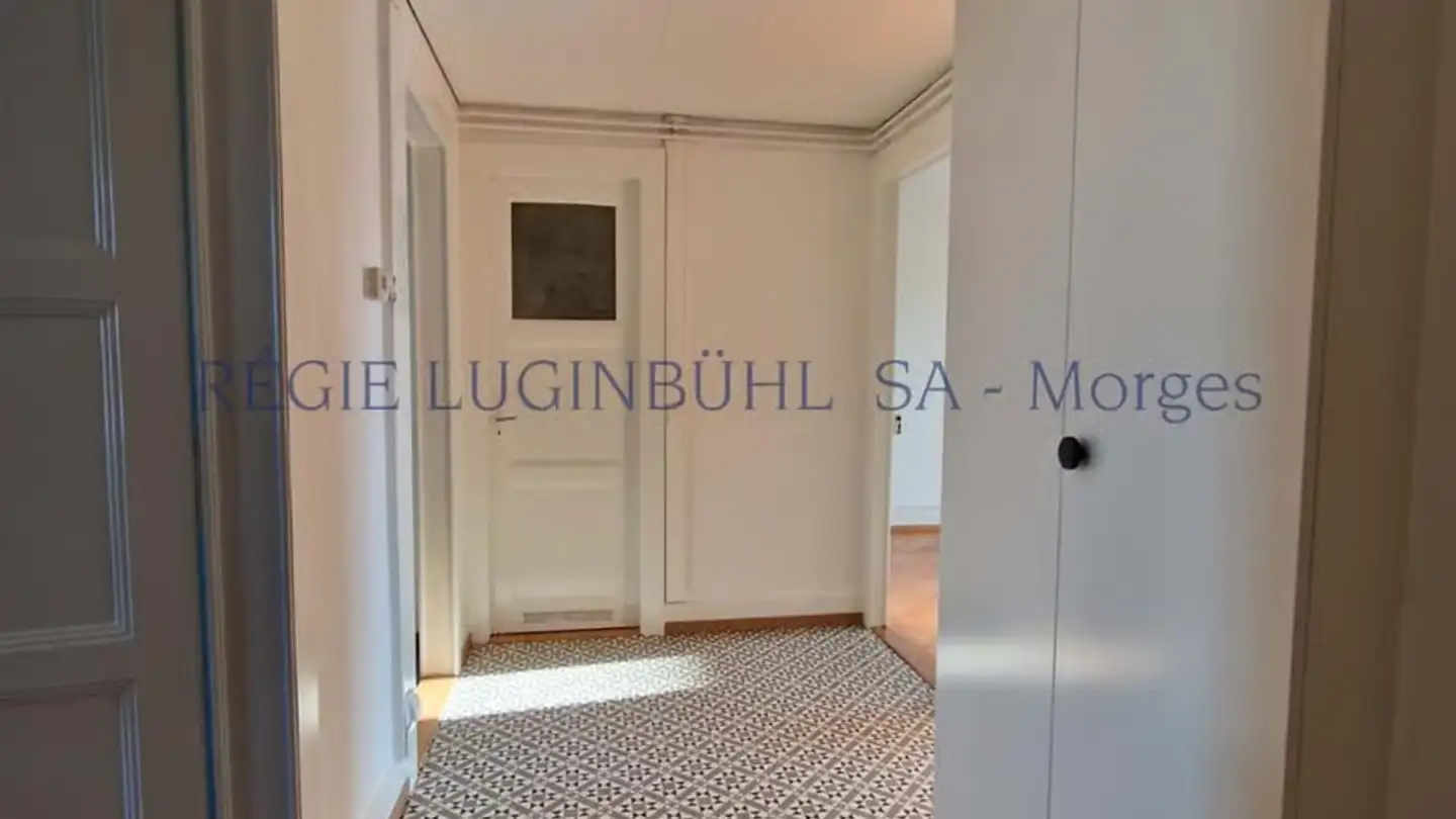 Apartment for rent - Rue Couchirard 15, 1004 Lausanne - Photo 4