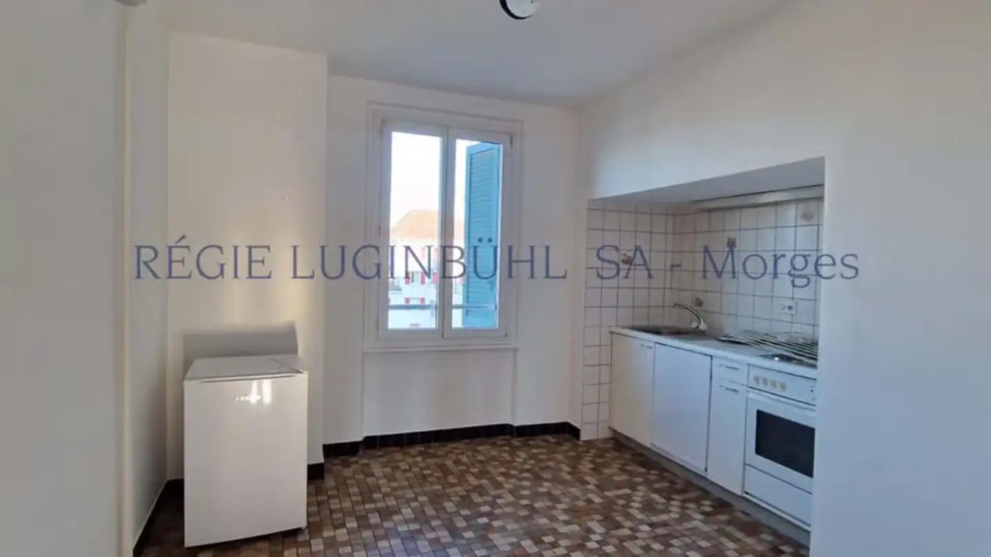 Apartment for rent - Rue Couchirard 15, 1004 Lausanne - Photo 2