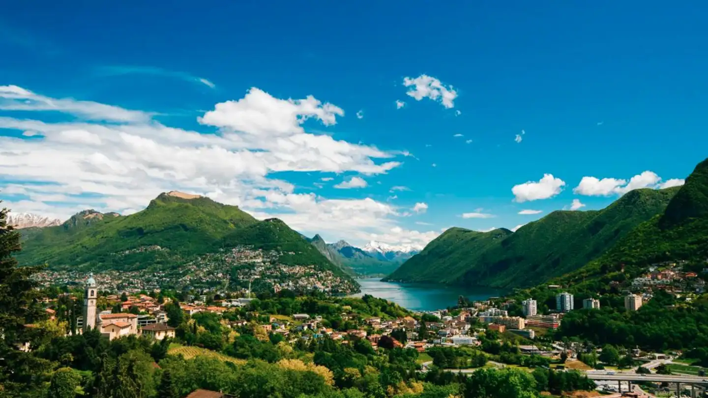 Villa à louer - 6926 Montagnola