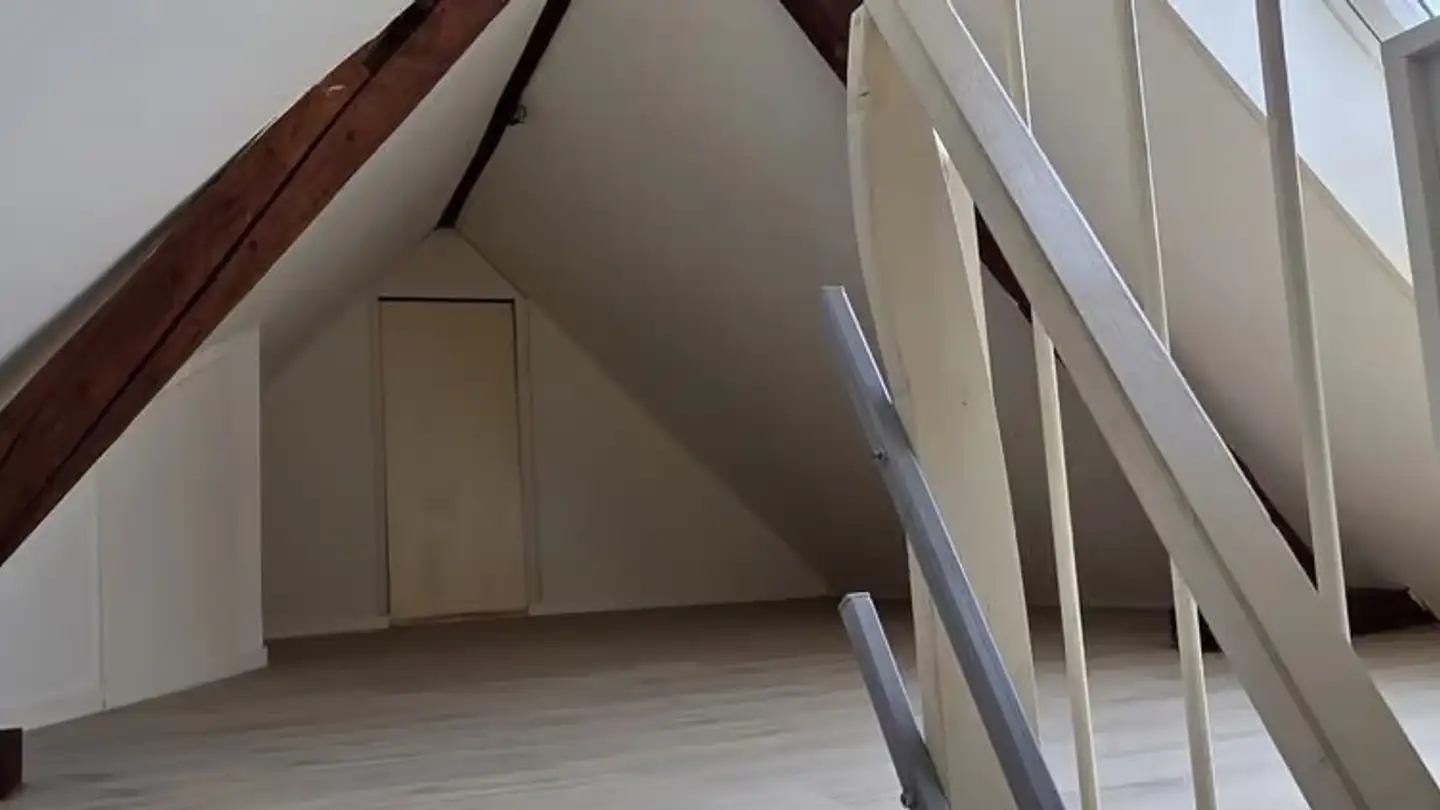 Attic flat for rent - Schmelzistrasse 11, 2540 Grenchen - Photo 3