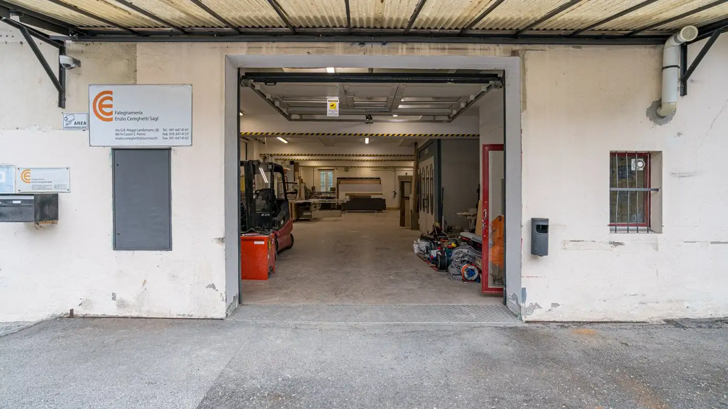 Grande magazzino in affitto - Via Pozzi-Artisti 13, 6874 Castel San Pietro - Foto 3