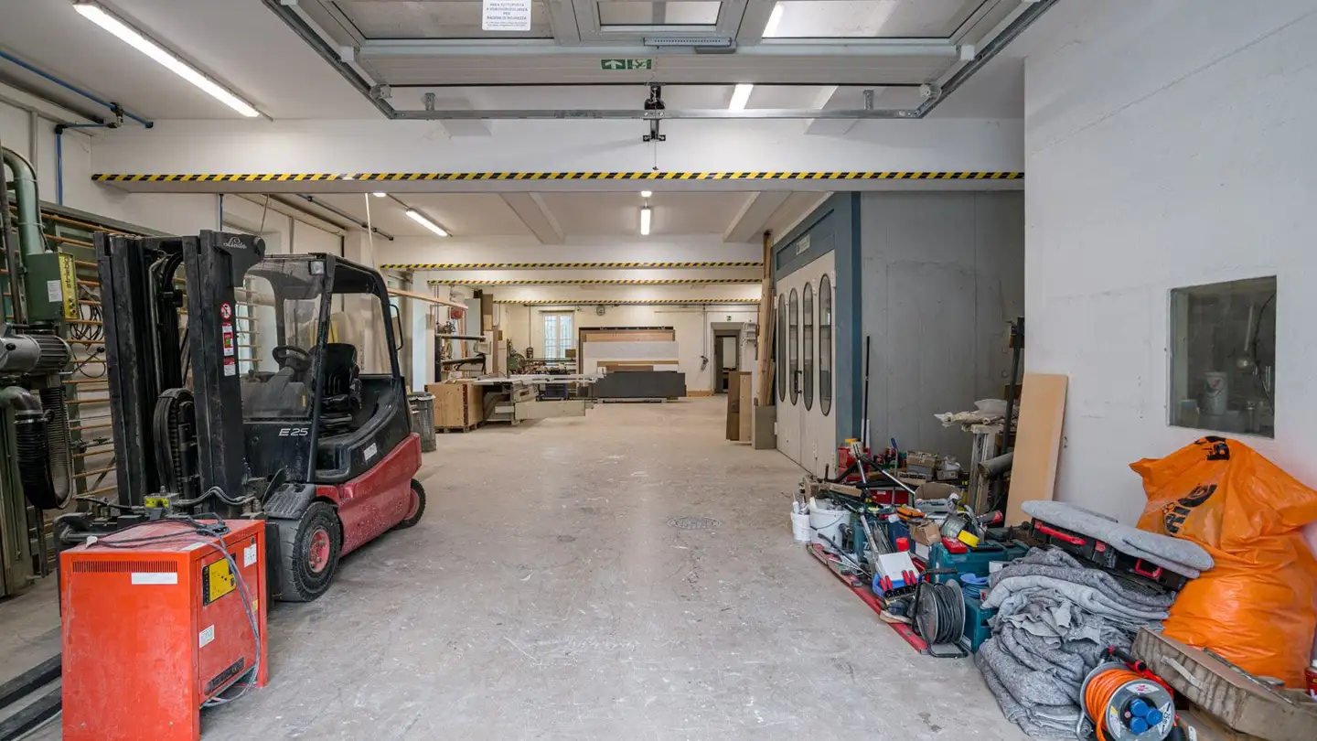 Grande magazzino in affitto - Via Pozzi-Artisti 13, 6874 Castel San Pietro - Foto 4