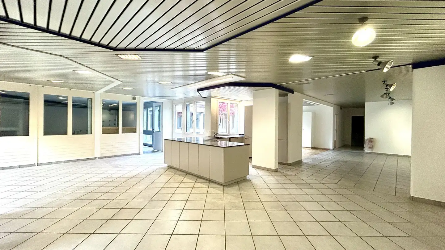 Mixed-use building for sale - Brunnmattstrasse, 3174 Thörishaus