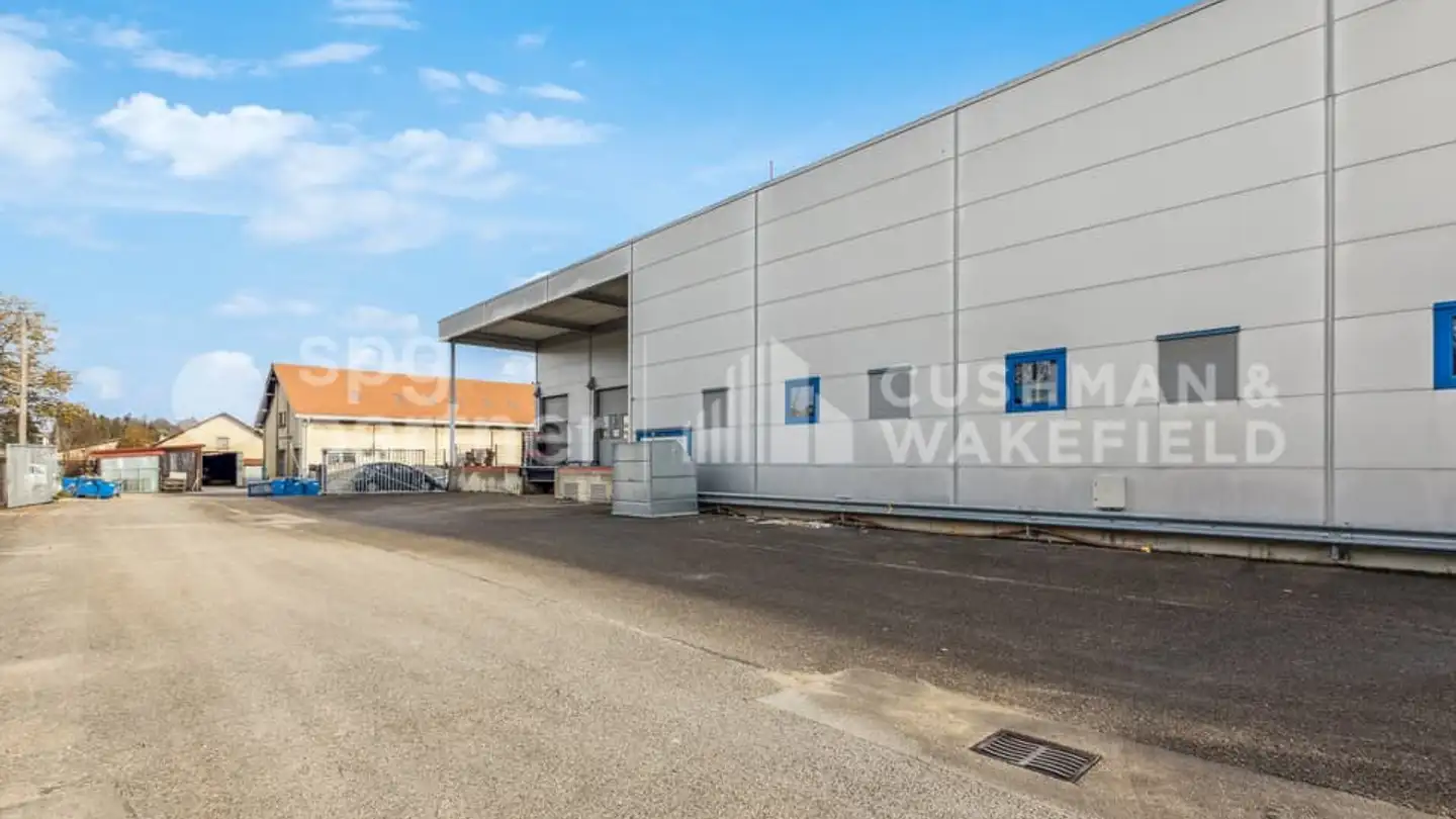 Commercial à louer - Rue Du Collège 43, 2300 La Chaux-de-Fonds - Photo 3