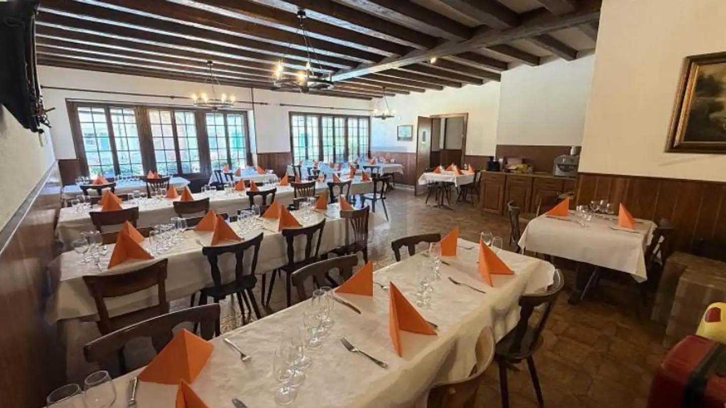 Mixed-use building for sale - 1535 Combremont-le-Grand - Photo 3