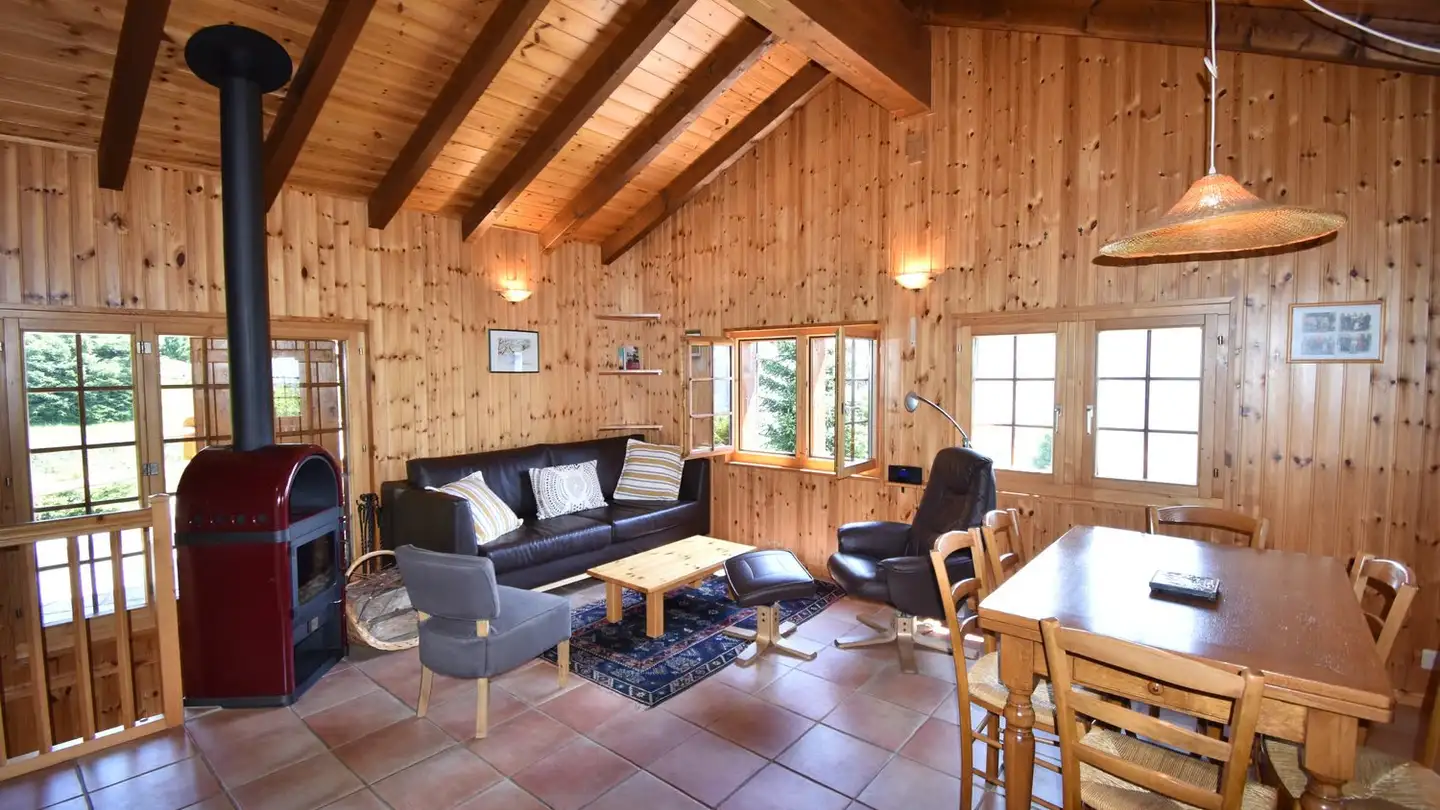 Chalet for rent - Route De Tsa Crêta 33, 1968 Mase - Photo 2