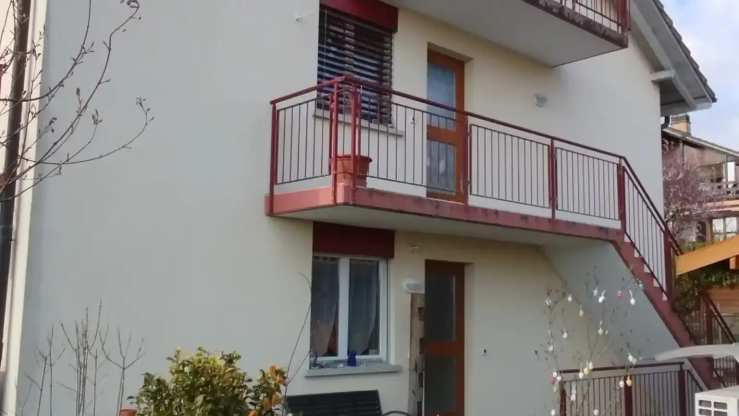 Appartement à louer - Ankeloube 16, 1793 Jeuss
