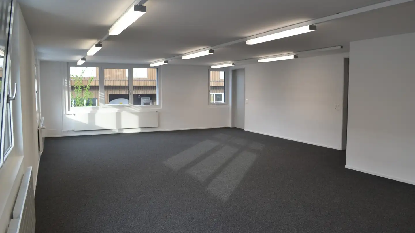 Bürofläche mieten - Feldmattstrasse 32a, 6032 Emmen - Foto 4
