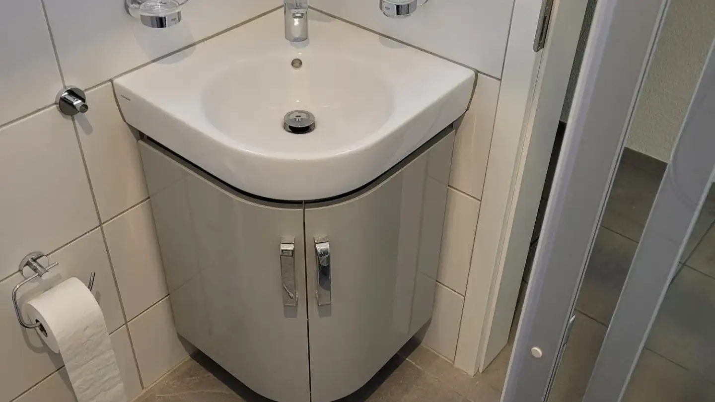 Dachgeschosswohnung mieten - Widenmattstrasse 2, 4334 Sisseln AG - Foto 4