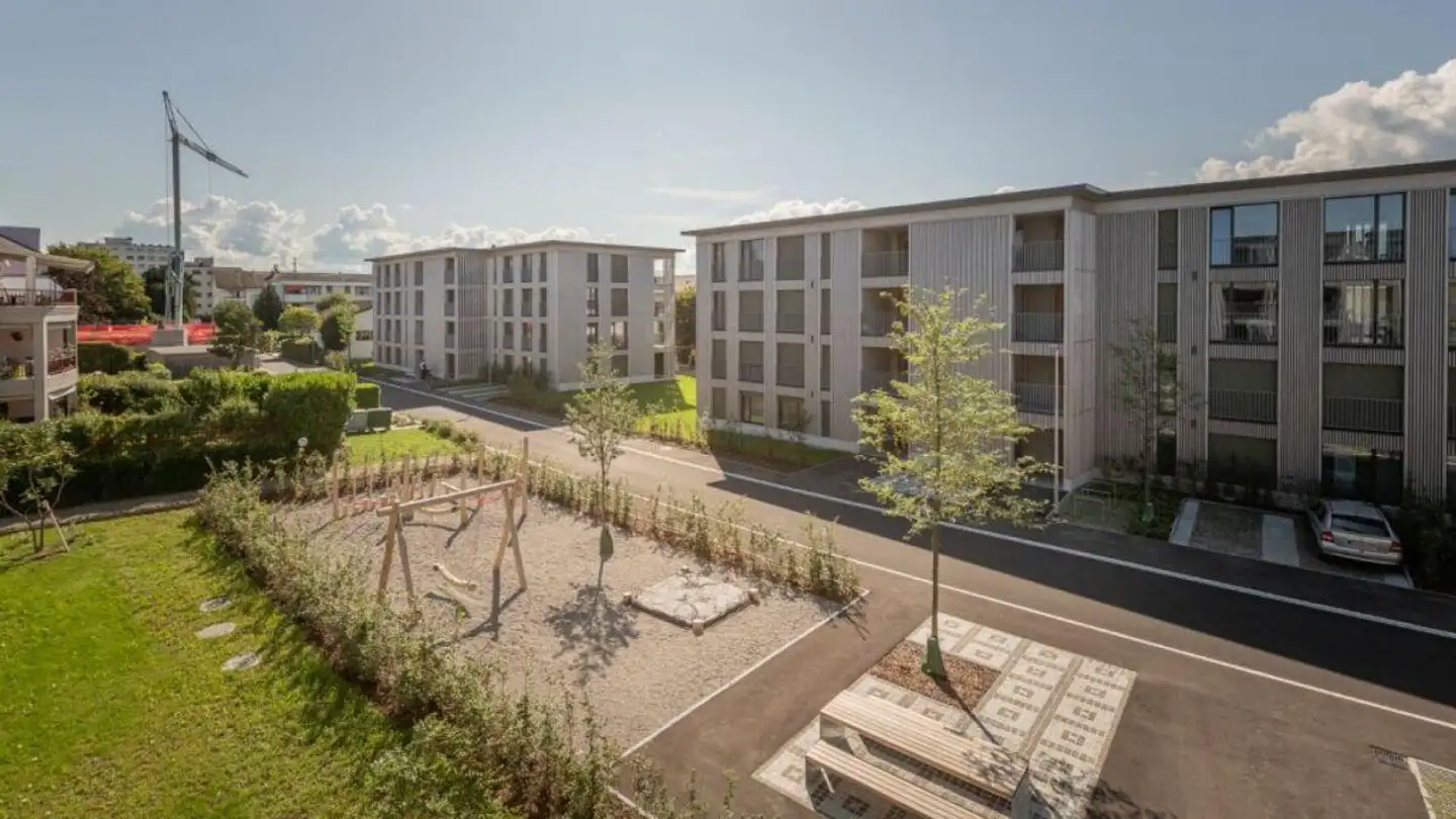 Appartement à louer - Säntisstrasse, 8640 Rapperswil SG