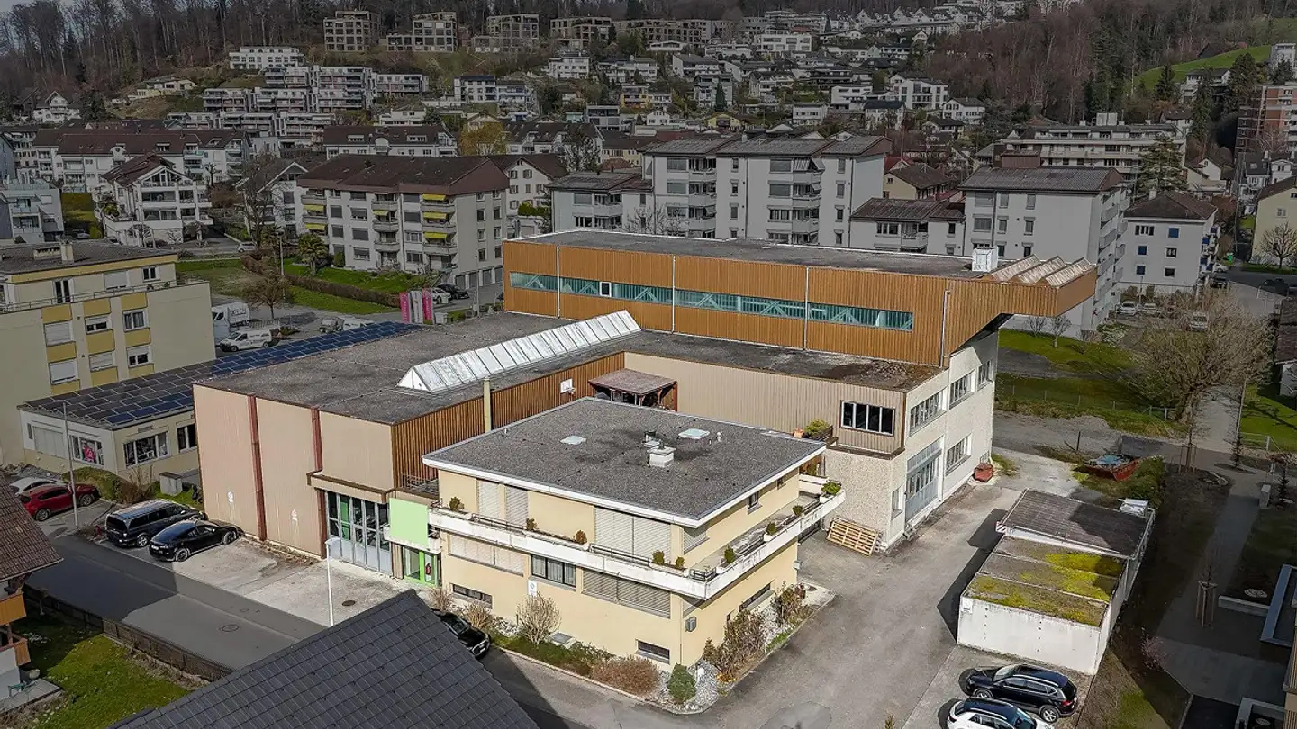 Industrial property for sale - Allmendstrasse 22, 6048 Horw