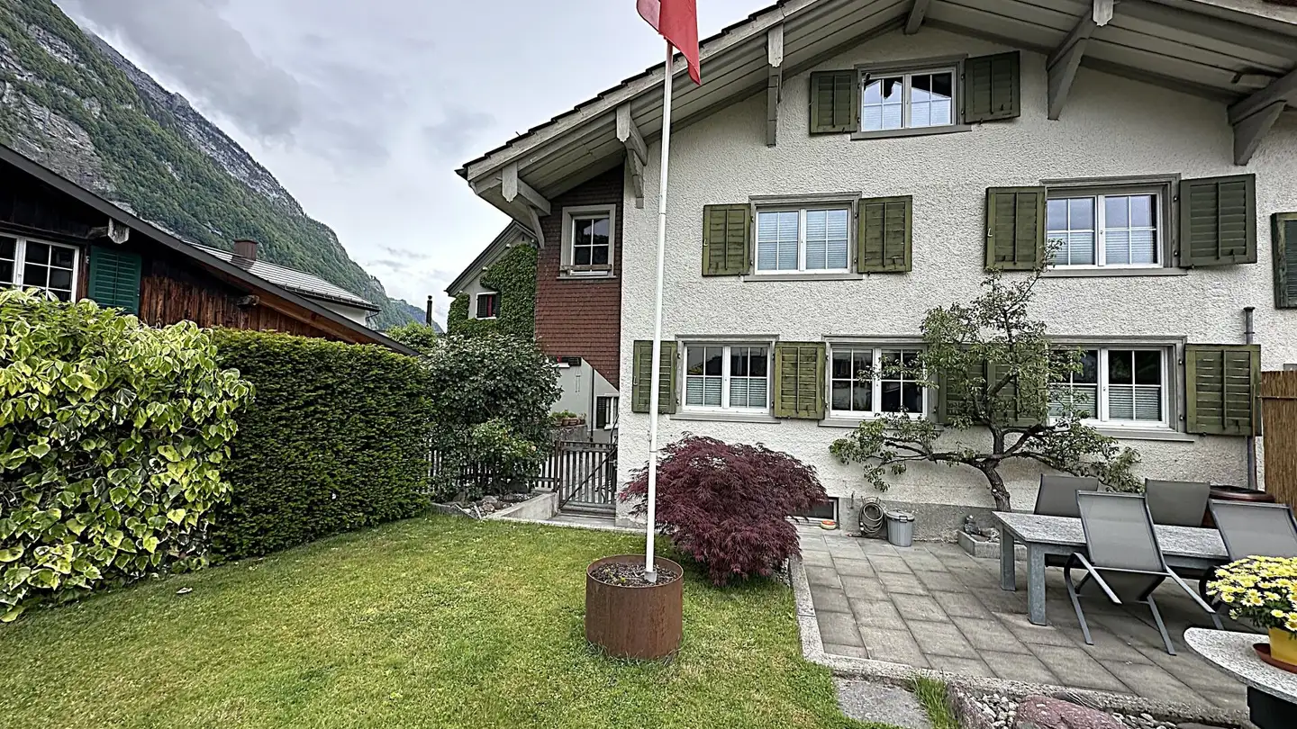 Casa singola in vendita - Kreuzbühlstrasse 46, 8754 Netstal