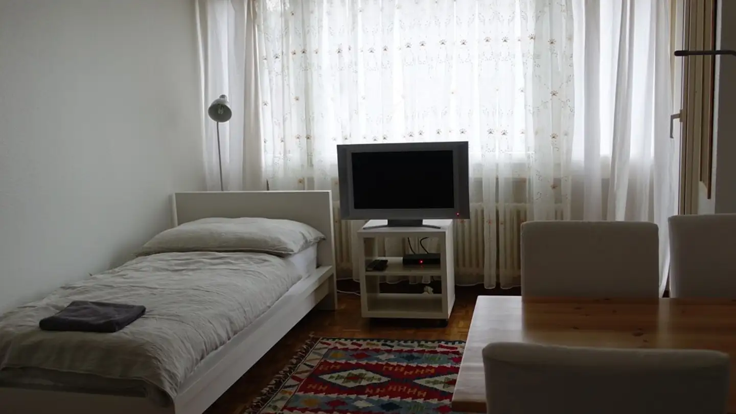 Chambre à louer - Isteinerstrasse, 4057 Basel