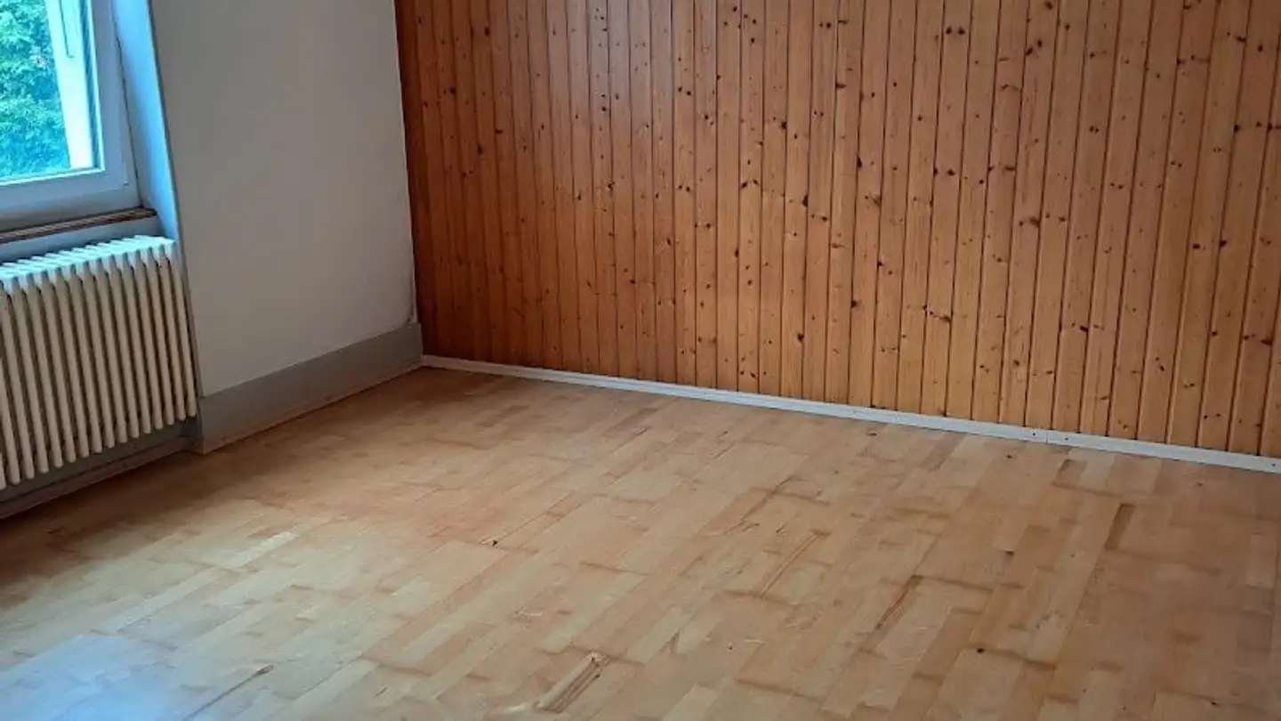 Apartment for rent - 2740 Moutier - Photo 3