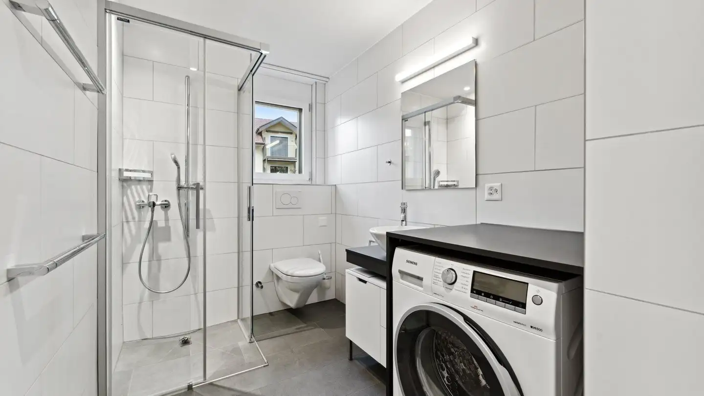 Apartment for rent - Staatsstrasse, 3653 Oberhofen am Thunersee - Photo 4