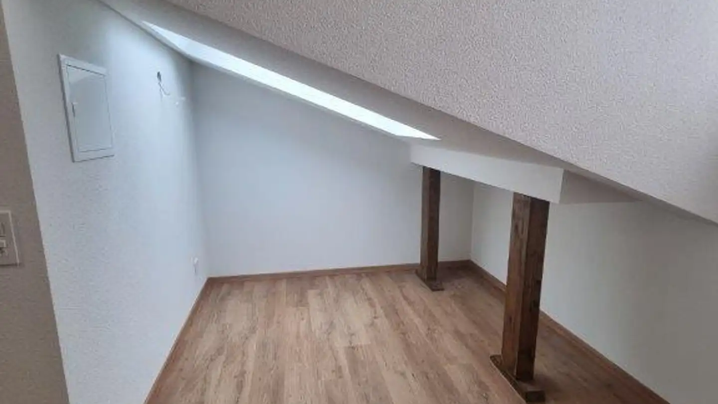 Attic flat for rent - Rue Principale 45, 2735 Bévilard - Photo 3