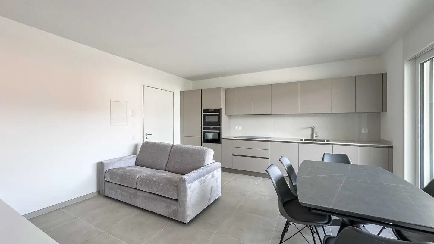 Wohnung kaufen - Via Canova, 6852 Genestrerio