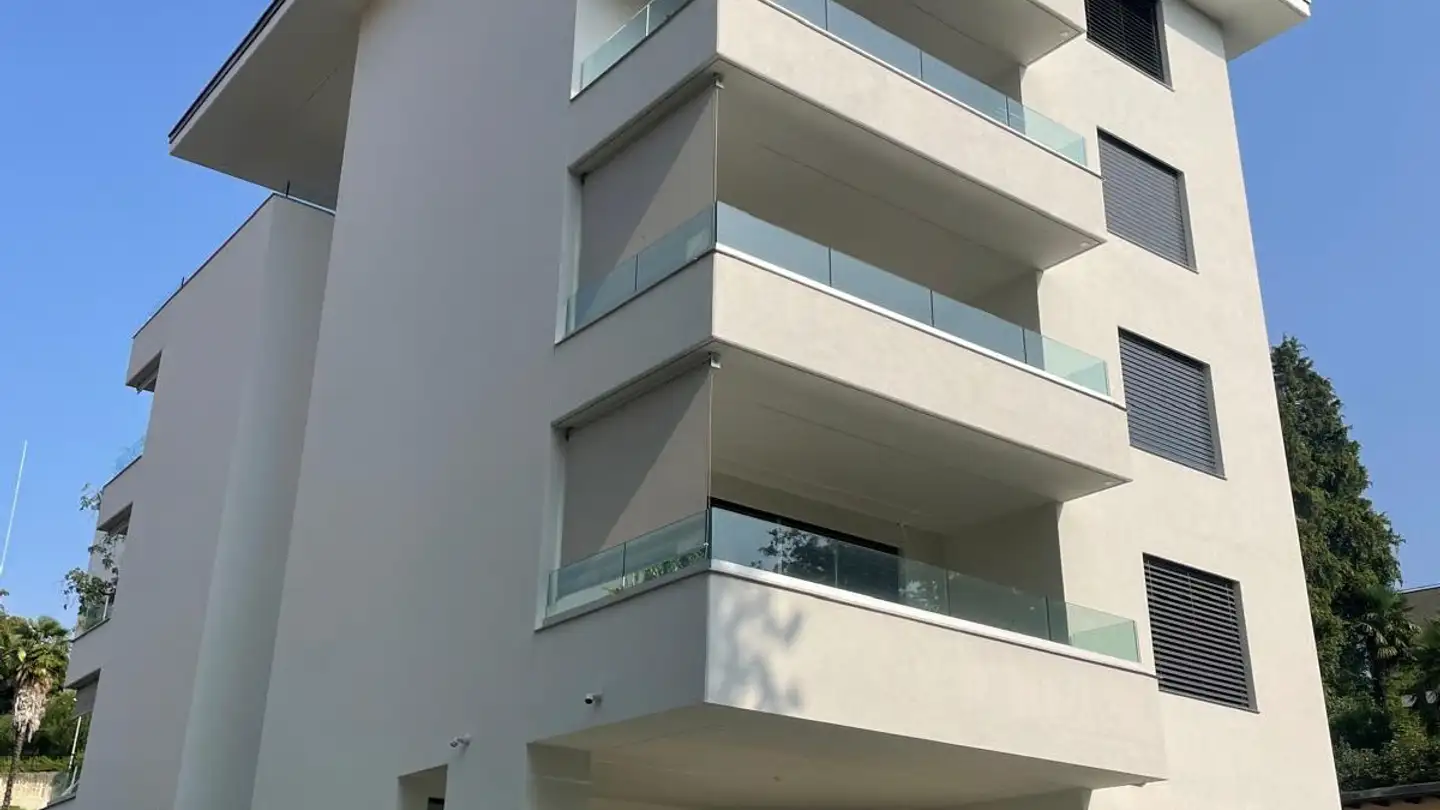 Covered parking space for rent - Via Cortivallo, 6900 Lugano