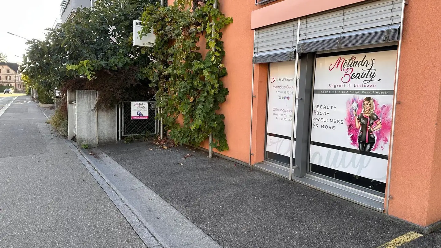Commerciale in affitto - Seestrasse 20, 8610 Uster