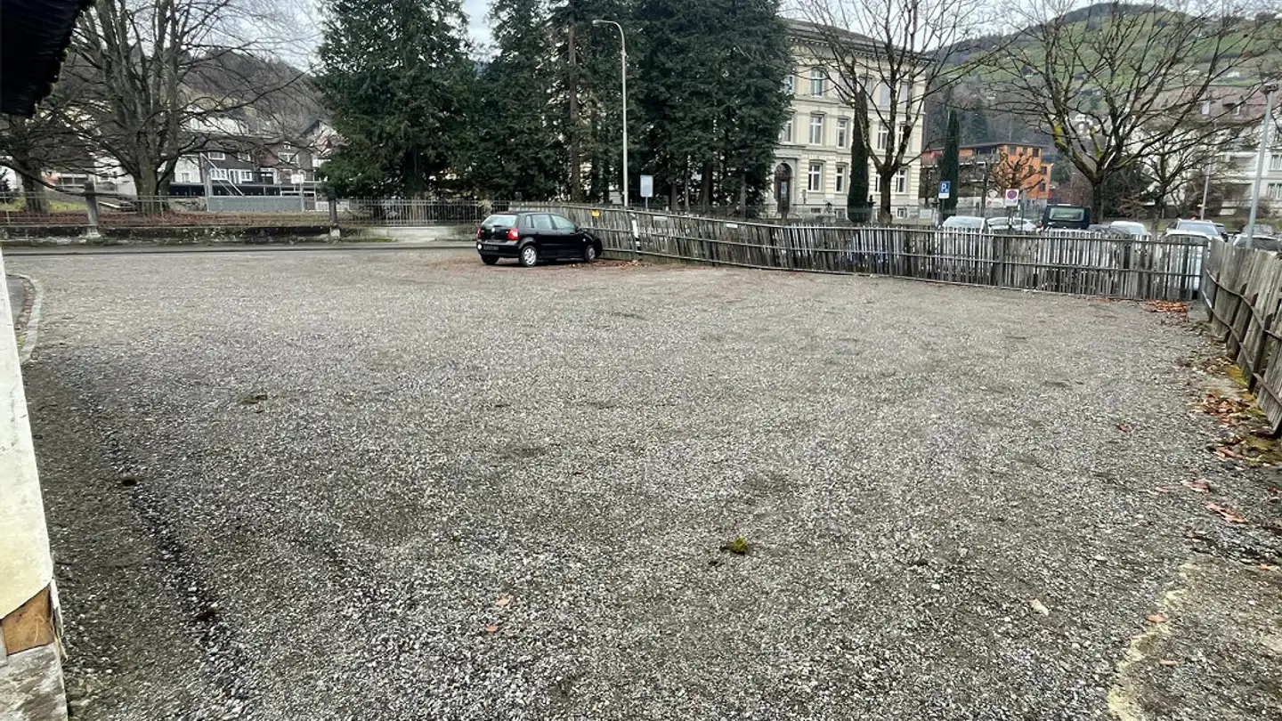 Outdoor parking space for rent - Heidenerstrasse 12, 9450 Altstätten SG - Photo 3