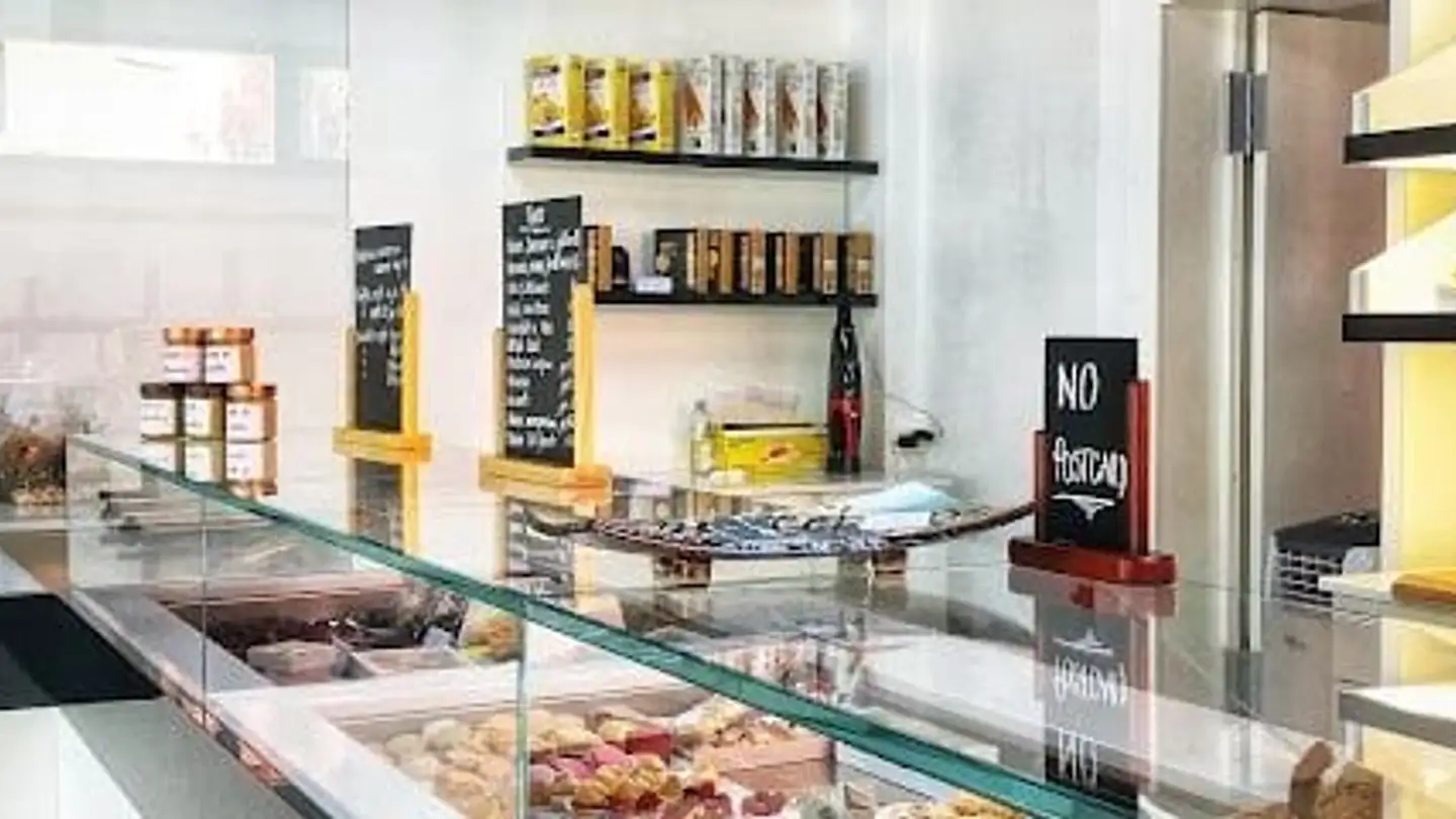 Negozio in affitto - Lungolago Giuseppe Motta 12, 6815 Melide - Photo 3