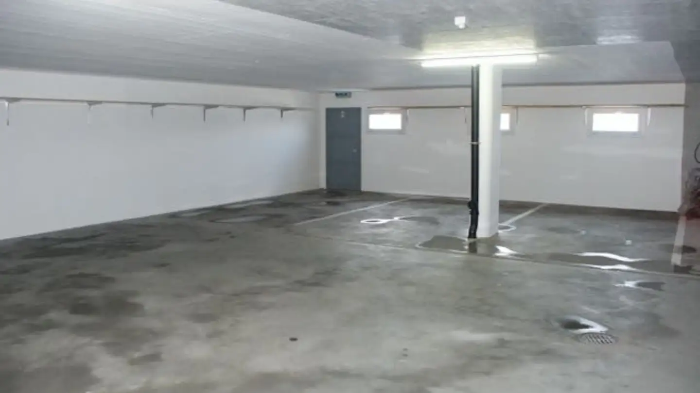 Einzelgarage mieten - Wetterchrüzstrasse, 4410 Liestal