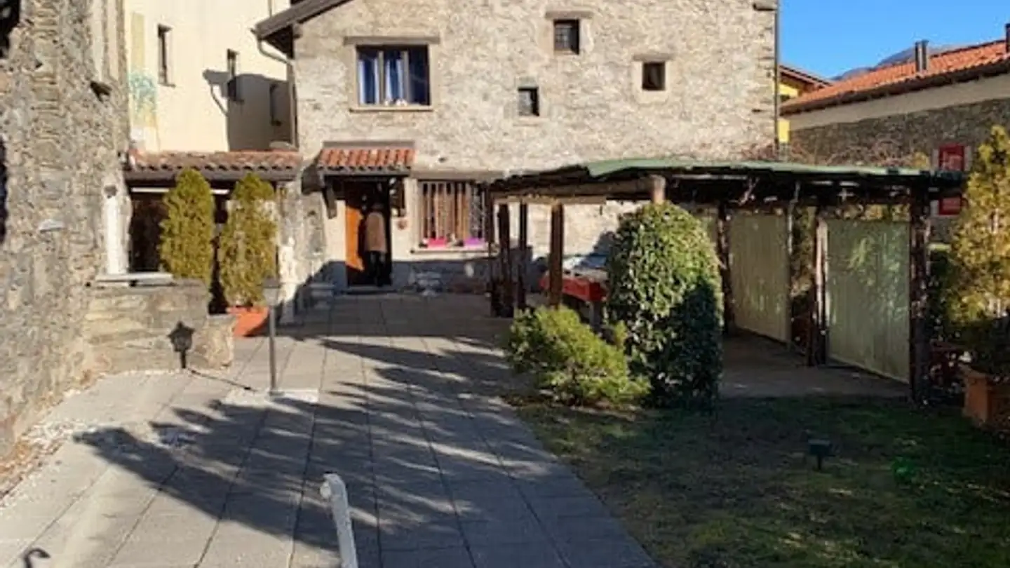 Einfamilienhaus kaufen - Vicolo Centrale 13, 6806 Sigirino