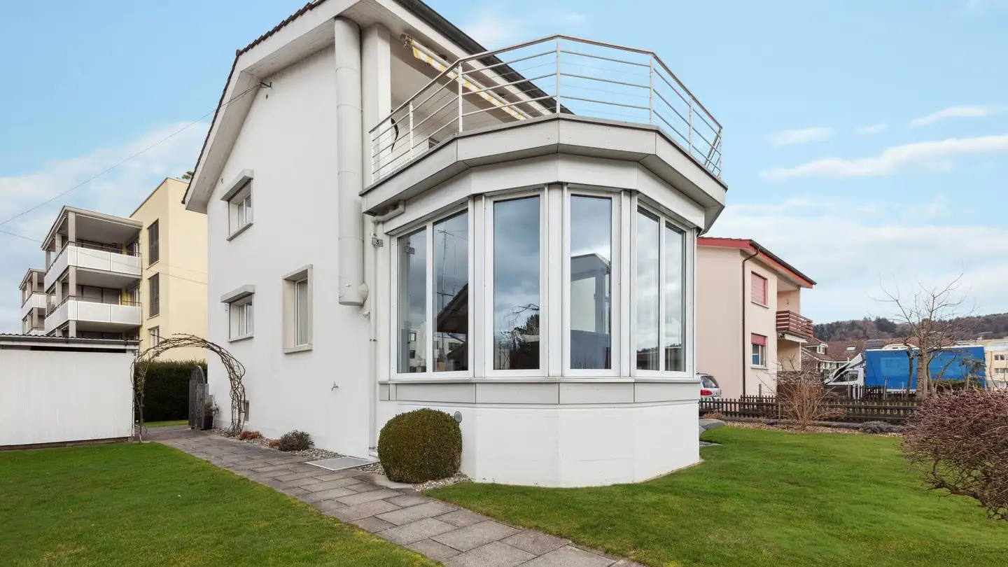 Einfamilienhaus kaufen - 5036 Oberentfelden