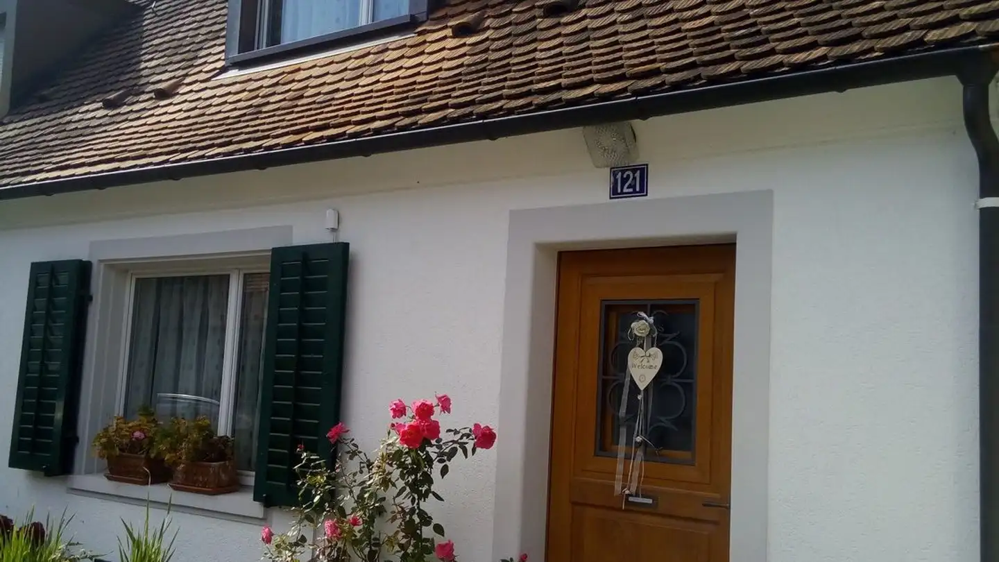 Single house for rent - Bachtelstrasse 121, 8400 Winterthur - Photo 2