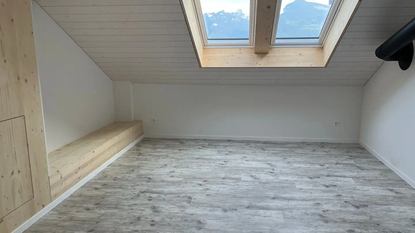 Attic flat for rent - Stueleggstrasse, 3704 Krattigen - Photo 4