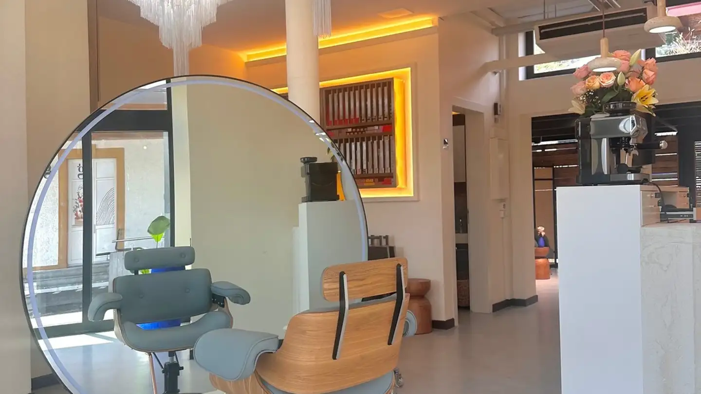 Commercial à louer - Bellerivestrasse 249, 8008 Zürich