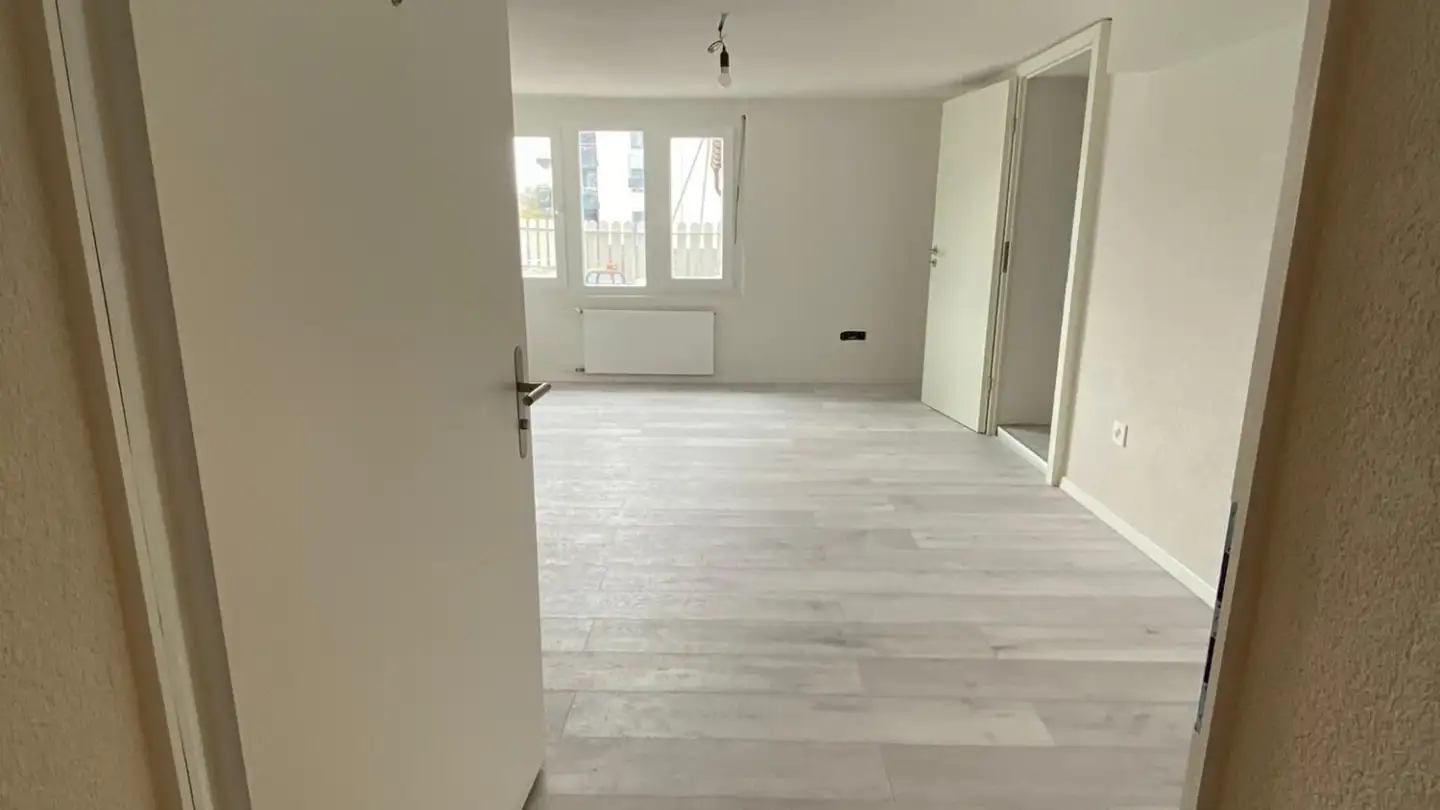 Studio mieten - Zürcherstrasse 5, 8854 Siebnen - Foto 2