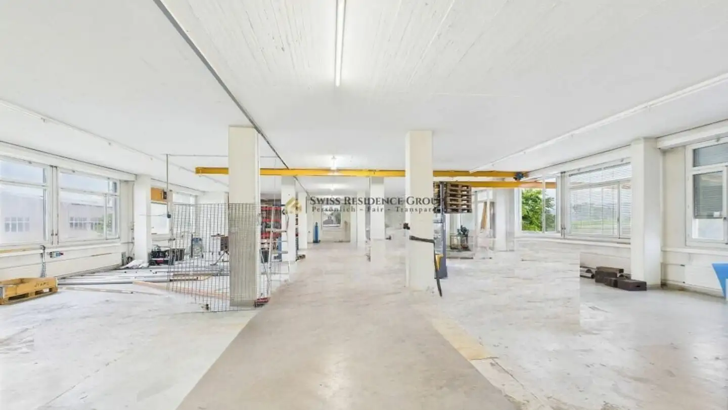 Commercial for rent - 8603 Schwerzenbach