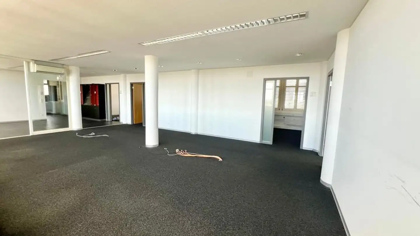 Commercial for rent - Rue Johann-Verresius / Johann-Verresius-Strasse 18, 2502 Biel/Bienne - Photo 3