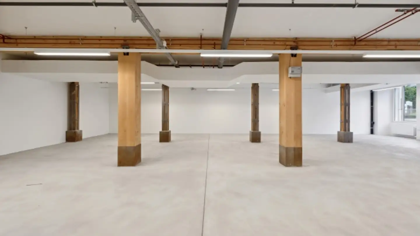 Negozio in affitto - Zürichstrasse 17, 8607 Aathal-Seegräben - Photo 4