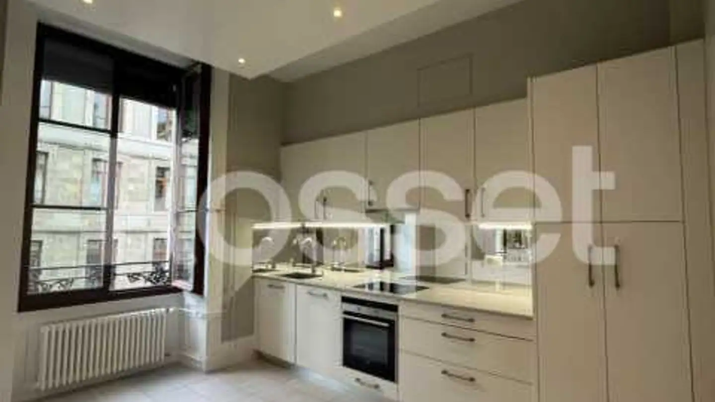 Apartment for rent - Rue Verdaine, 1204 Genève